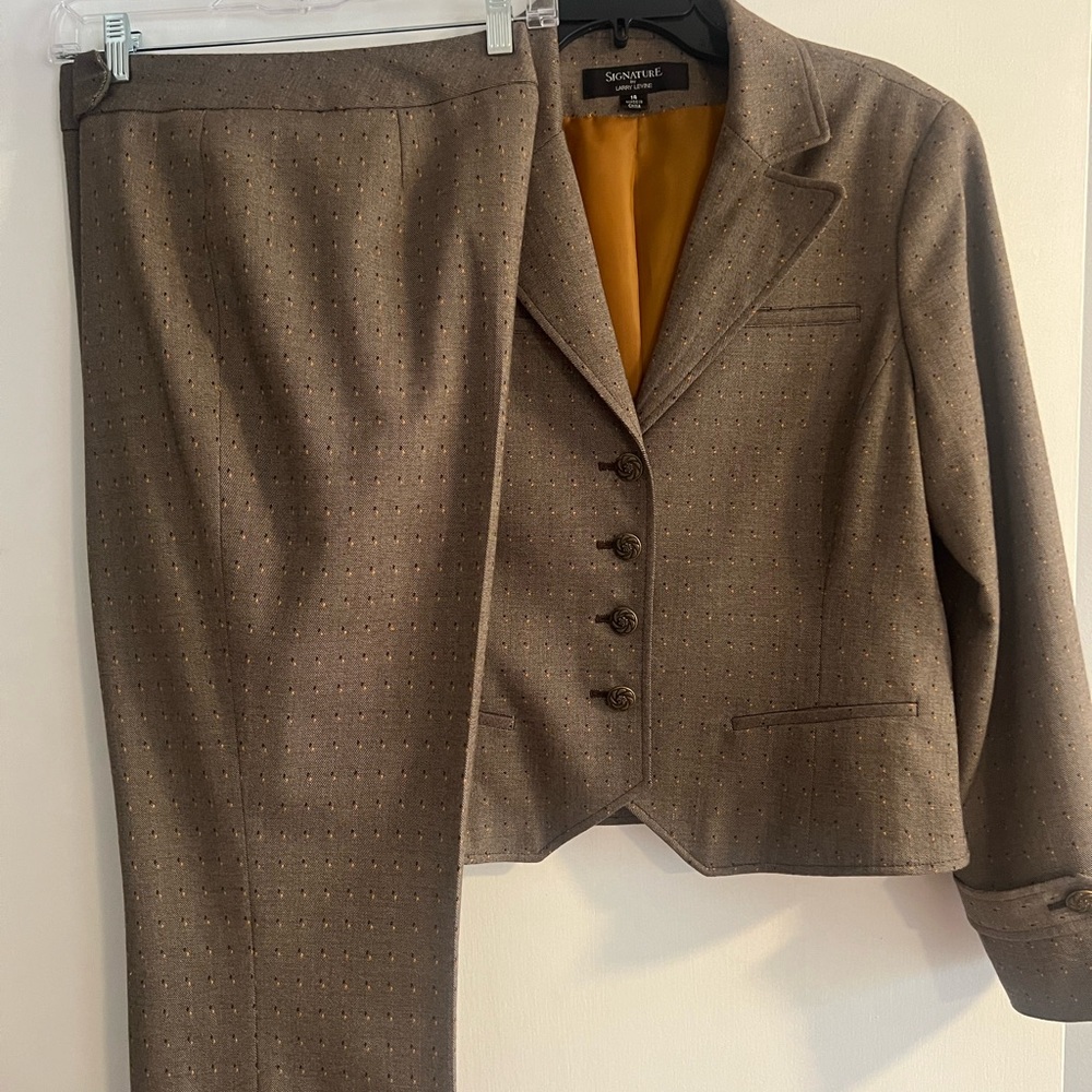 Larry Levin Two Piece Suit